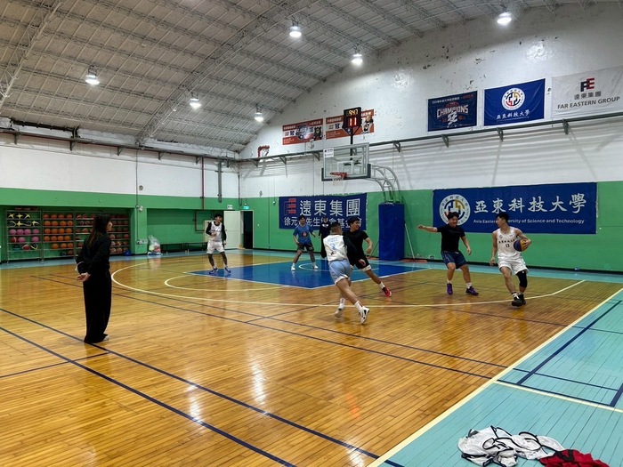 三對三籃球賽圖片